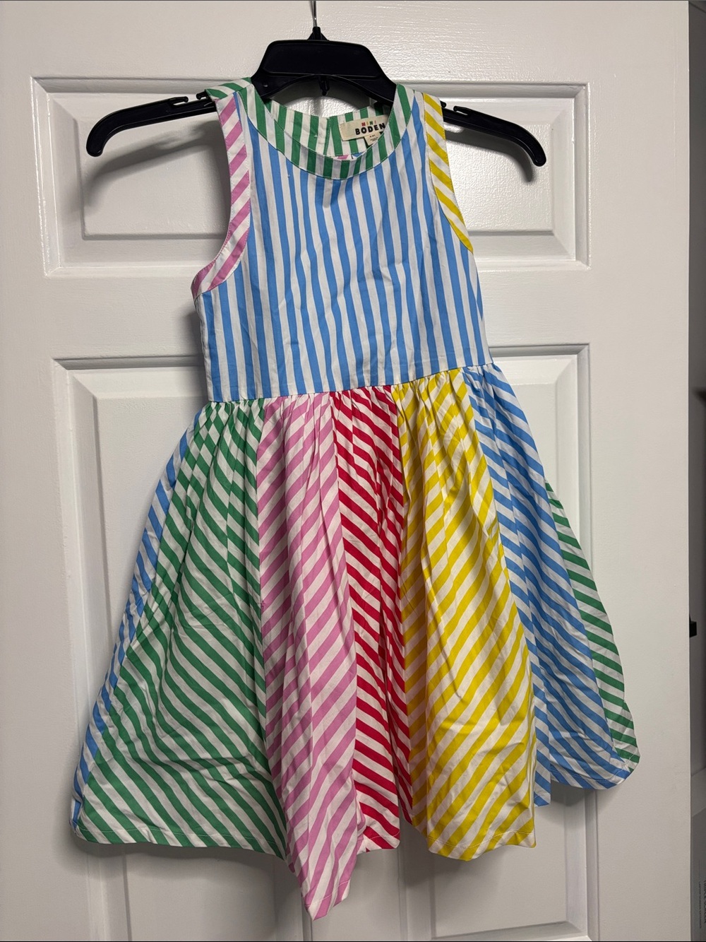 🌈 Mini Boden Girls Rainbow Stripe Sleeveless Dress – Size 8-